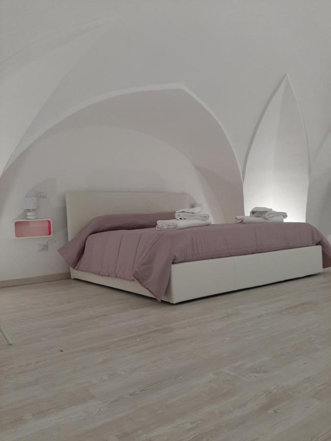 Bed Casa Vacanza Via Gallipoli - Corte Bari Brindisi Exterior photo