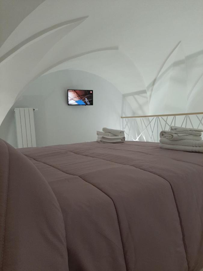 Bed Casa Vacanza Via Gallipoli - Corte Bari Brindisi Exterior photo
