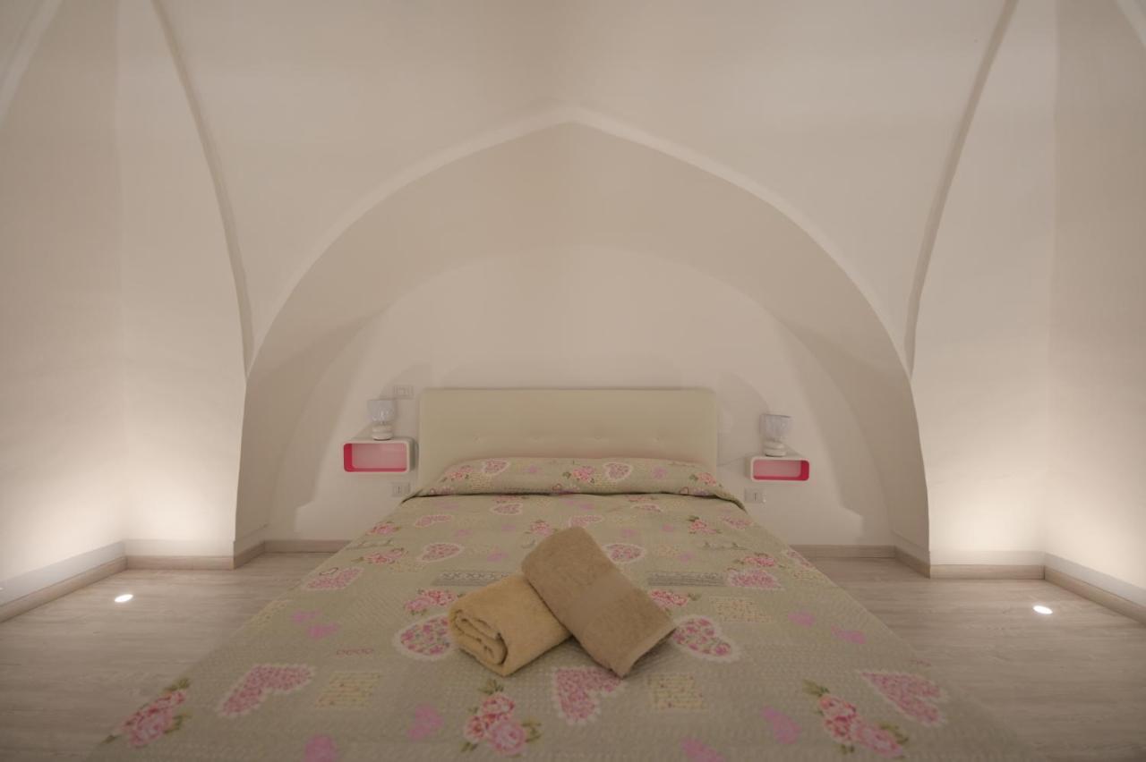 Bed Casa Vacanza Via Gallipoli - Corte Bari Brindisi Exterior photo